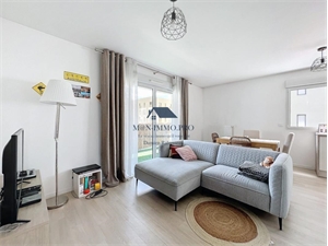 t3 à la vente -   35000  RENNES, surface 63 m2 vente t3 - UBI427845530